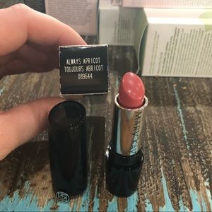 Semi matte Mary kay lipstick